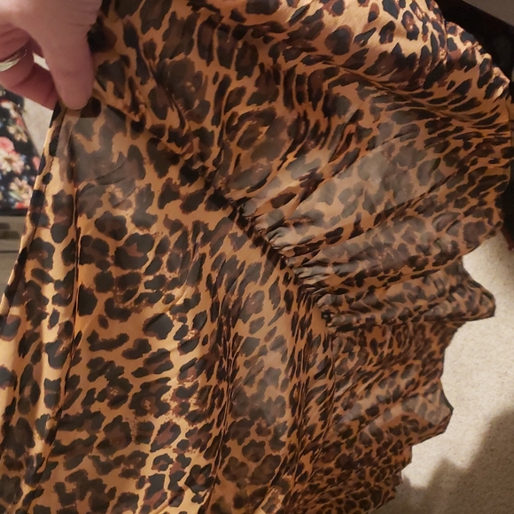 β₯οΈNew boutique leopard print kimono - Picture 10 of 12